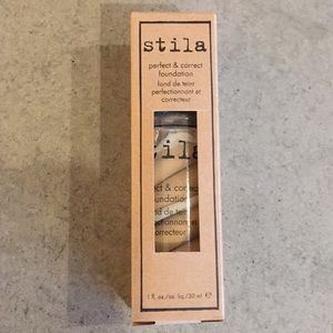 Stila perfect and correct foundation